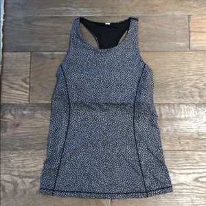 Lululemon tank top